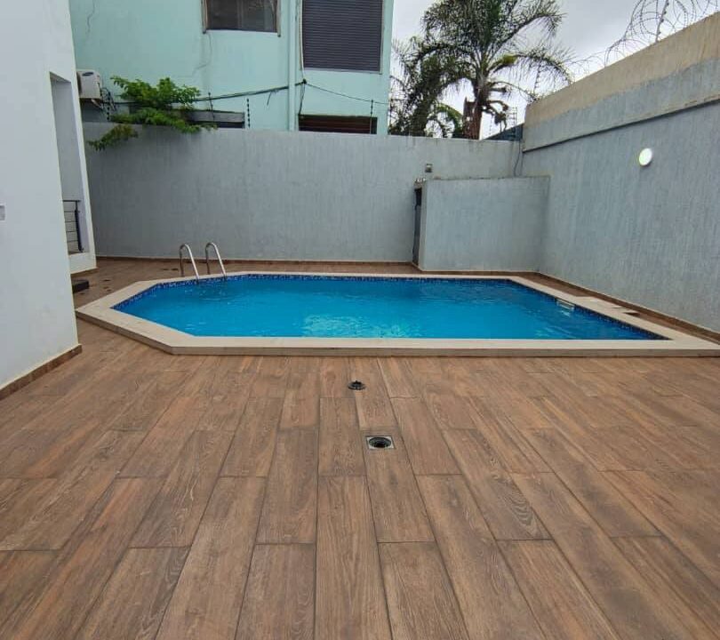 582768525_122176762244482505_5247688879536204070_n